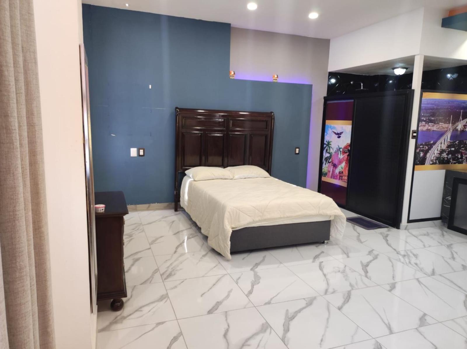 Hotel El Navegante Тампико Екстериор снимка